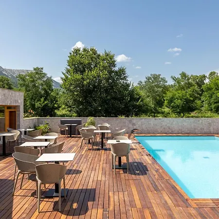 Vila Iris Baska Bed & Breakfast