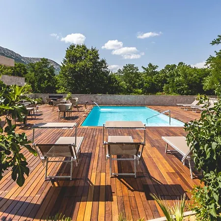 Vila Iris Baska Bed & Breakfast
